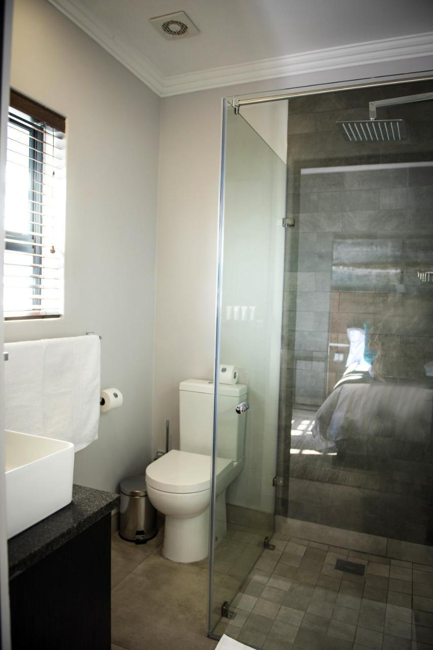 @Greys Guesthouse Bloemfontein Bagian luar foto