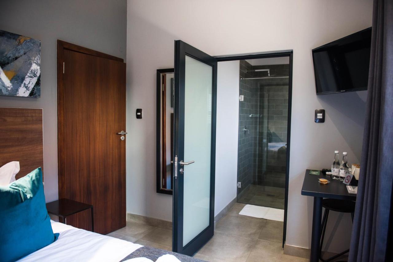 @Greys Guesthouse Bloemfontein Bagian luar foto