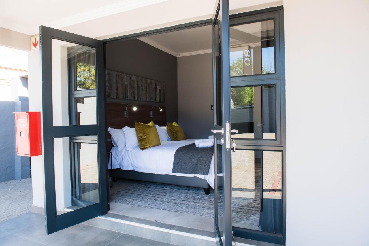@Greys Guesthouse Bloemfontein Bagian luar foto