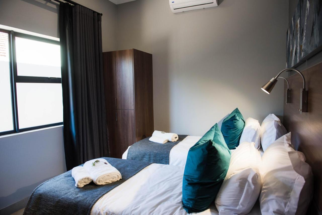 @Greys Guesthouse Bloemfontein Bagian luar foto
