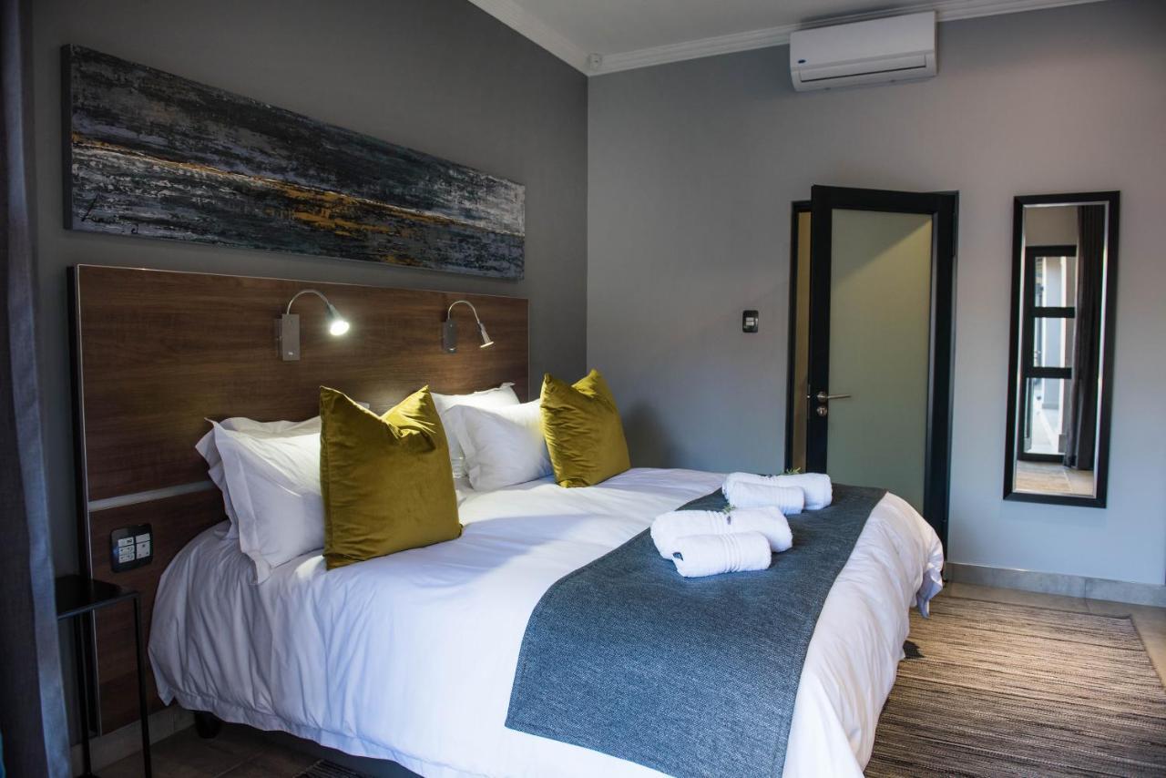 @Greys Guesthouse Bloemfontein Bagian luar foto