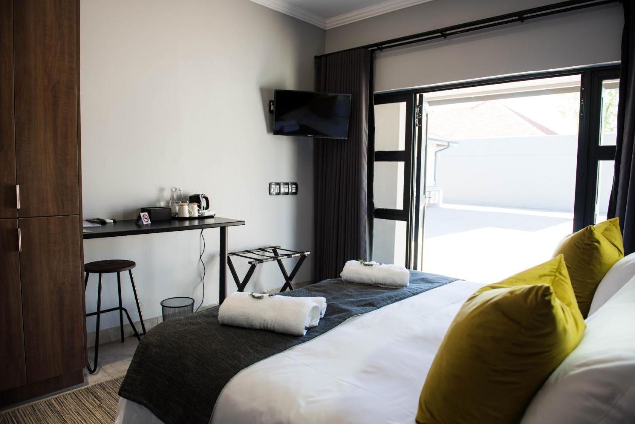 @Greys Guesthouse Bloemfontein Bagian luar foto