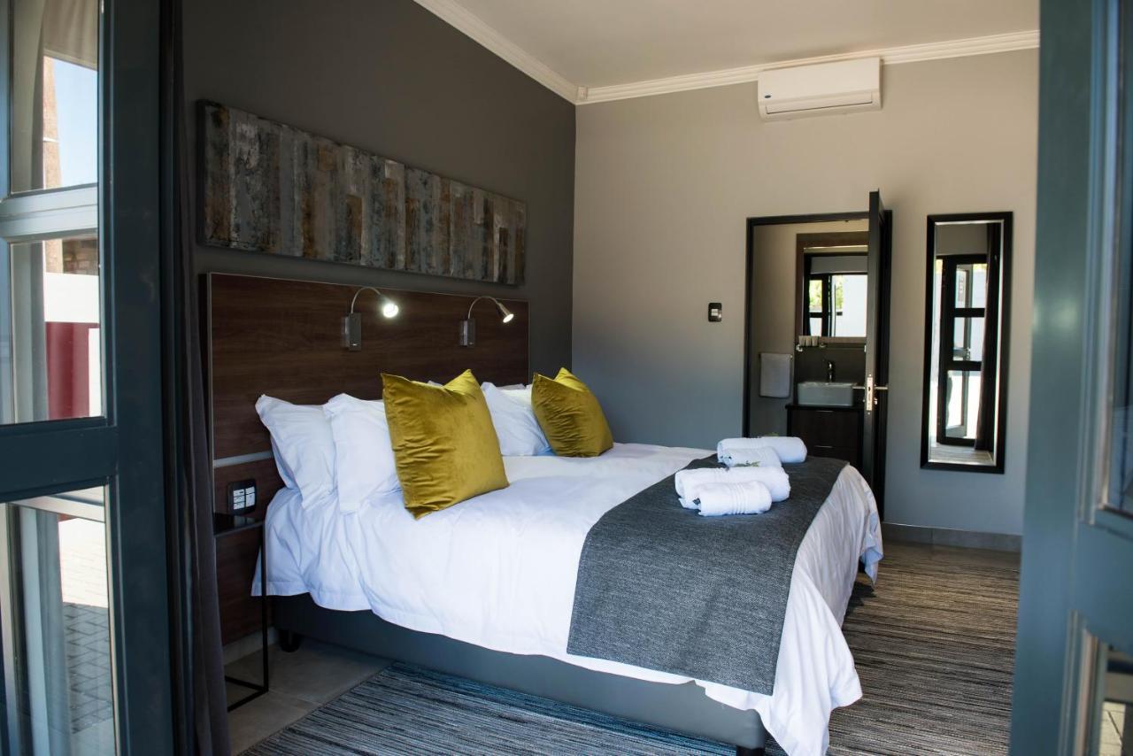 @Greys Guesthouse Bloemfontein Bagian luar foto